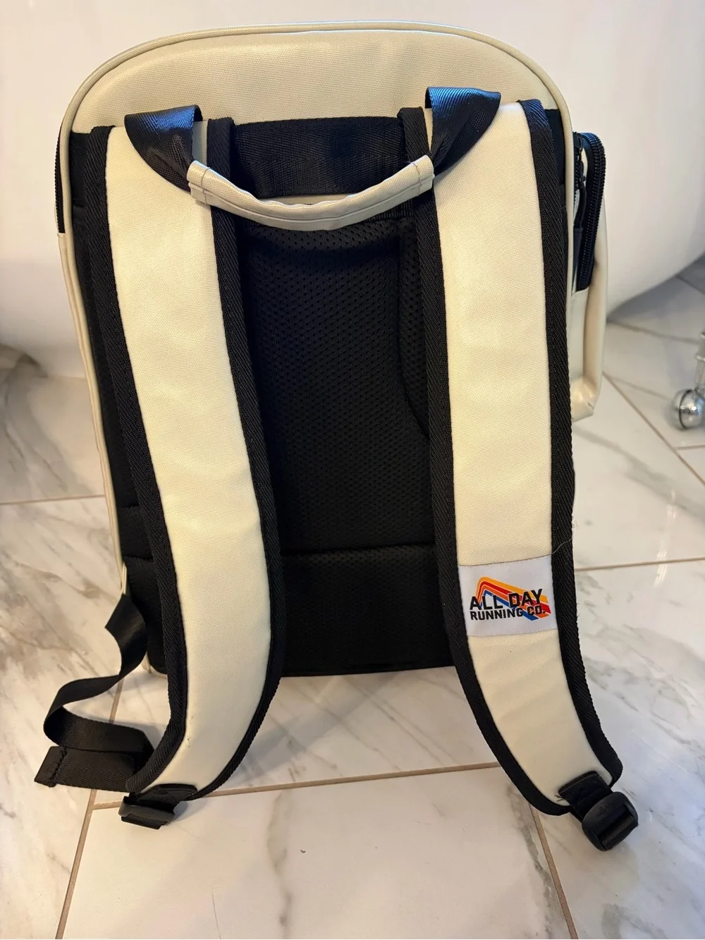 All Day Running Co Backpack, Beige, EUC!!